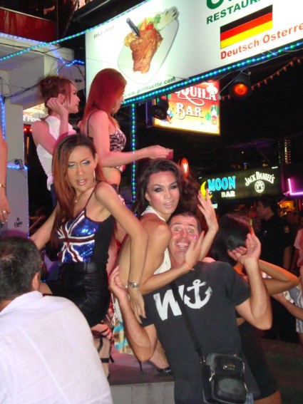 Пинг понг шоу в тайланде фото